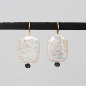 Earring Goldfilled with square Pearl