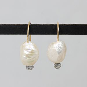 Earring Goldfilled with Pearl