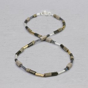 Collier buisjes en edelstenen