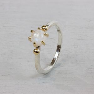 Ring silver + 9 carat + Moonstone Rose
