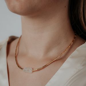 Collier LIMITED Goldfilled + Maansteen