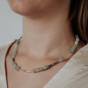 Halskette zusammen Silber + RG + Edelsteine