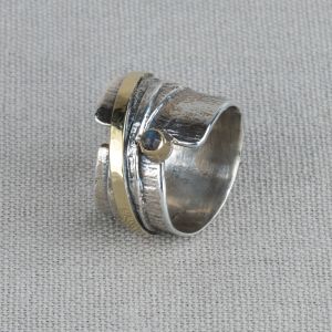 Ring wrap silver + 9 carat + Labradorite