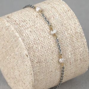 Armband aus Silberoxyd + vergoldetem Rohdiamanten