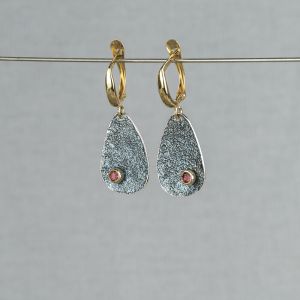 Oorhanger druppel Pink Tourmalijn + 10 karaat