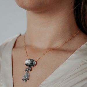 Necklace balls + pendant Aztec + precious stones