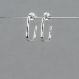 Ear hoop rectangle silver