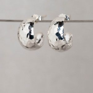Hoops zilver + hamerslag
