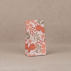 Small packaging of pink flowers
