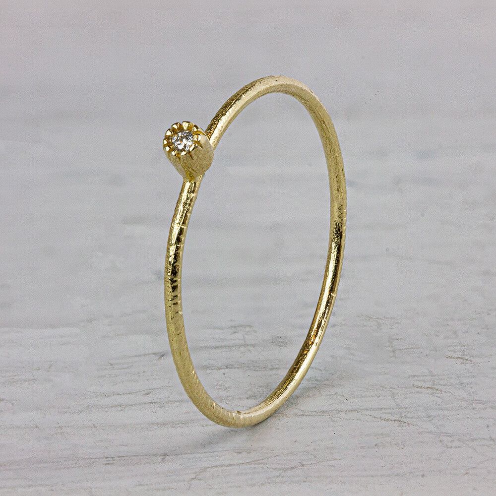 N.O.O.R. | Ring diamant wit bloem 0.01 ct