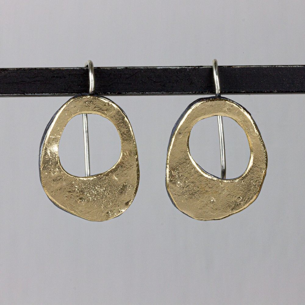 Oorhangers links en rechts