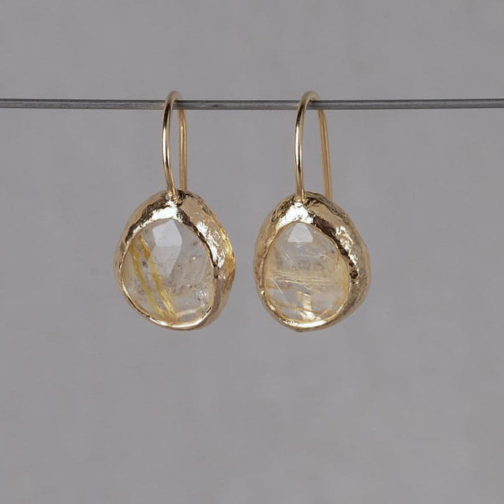 Oorhanger grote druppel Gold Rutielkwarts