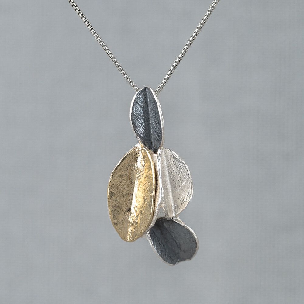 Collier buzz drie kleuren