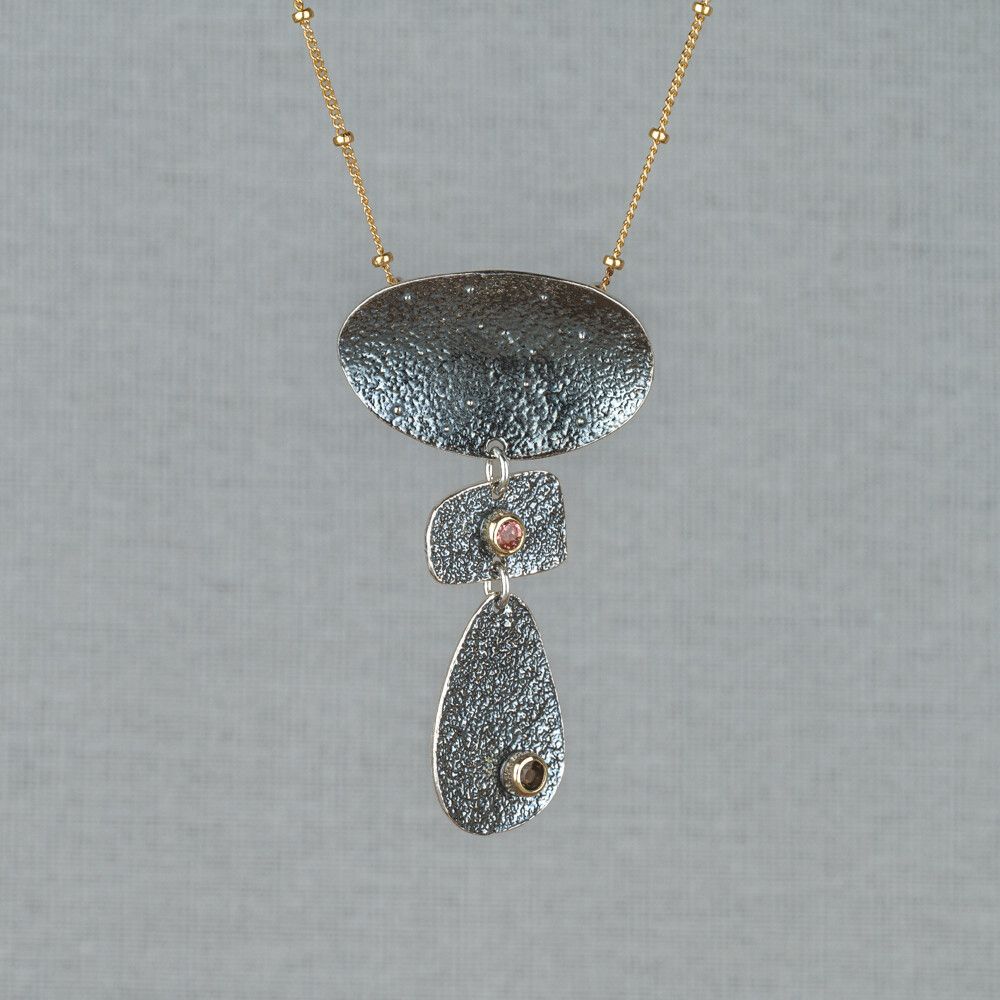 Collier bolletjes + hanger Aztekisch + edelstenen