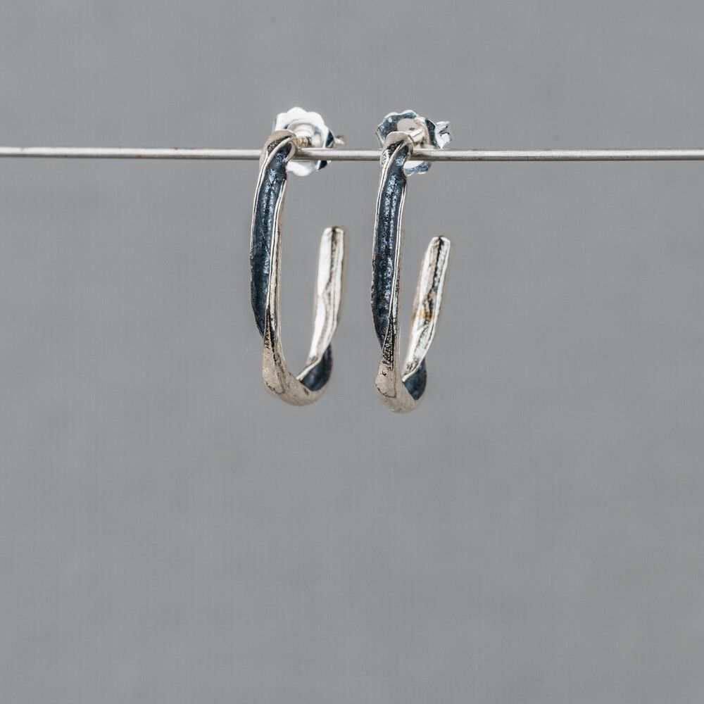 Oorhoepel zilver oxy twister kort