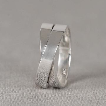 Ring Silber glatt gekreuzt