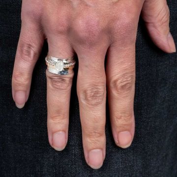 Ring aus Silber, Goldfilled und mit Mondstein