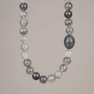 Collier LIMITED Grauer Quarz + 3D-Kugel Silber Oxy